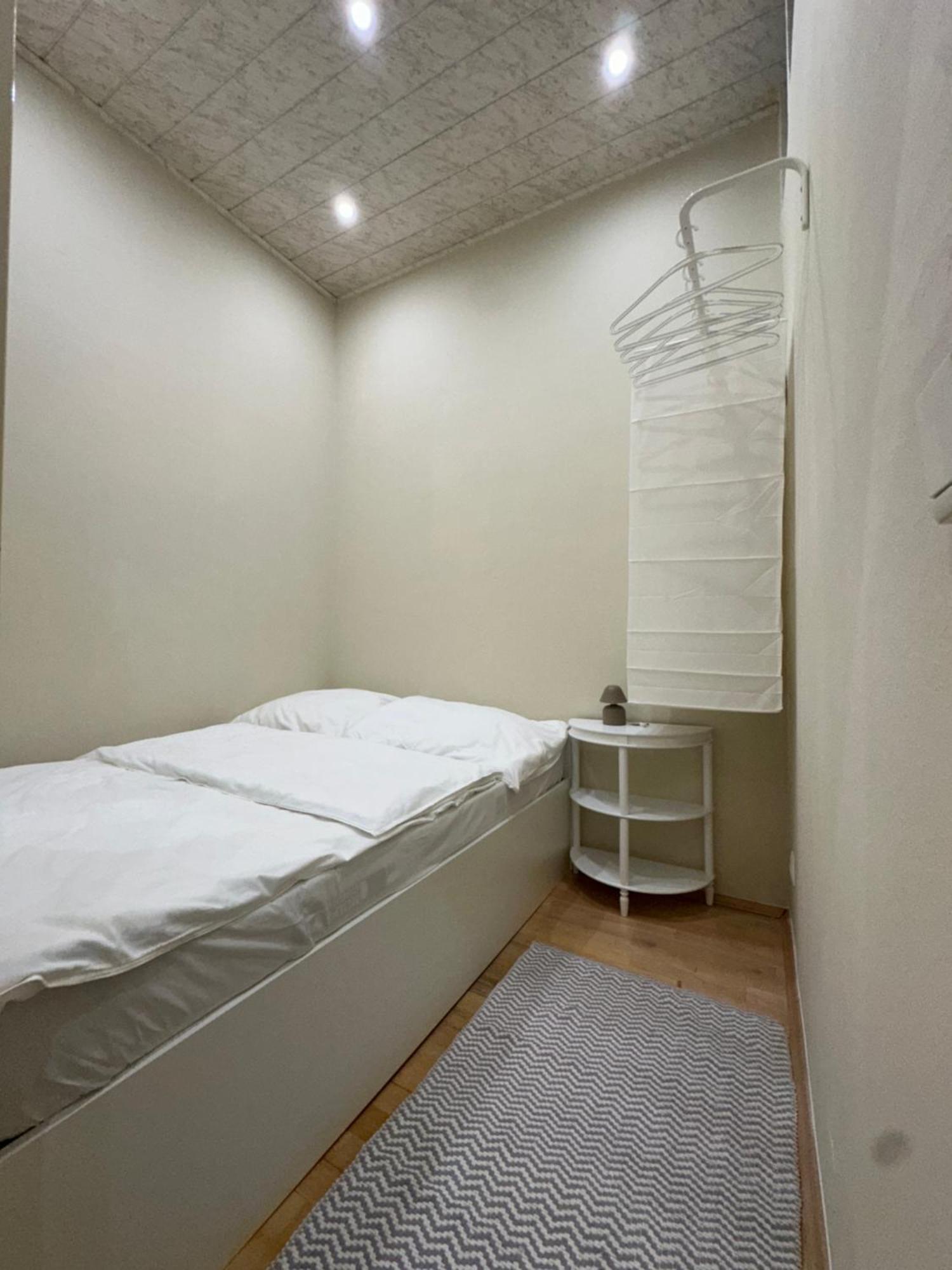 Charmante Zentral Gelegene Wohnung Вена Экстерьер фото